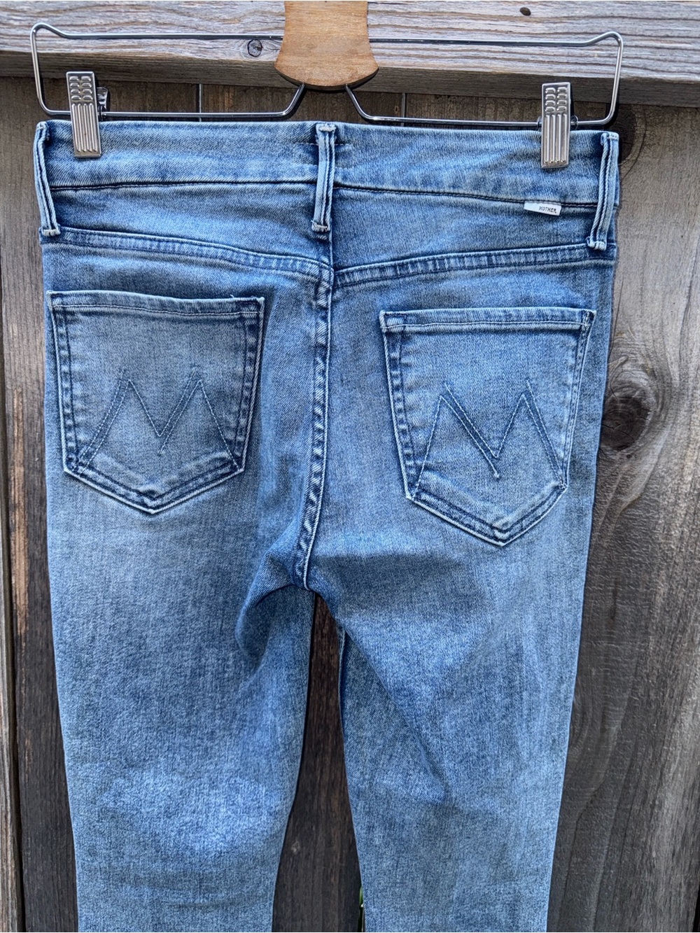 Mother Denim The Looker Ankle Jeans in Twice Shy Size 26 - Picture 13 of 13